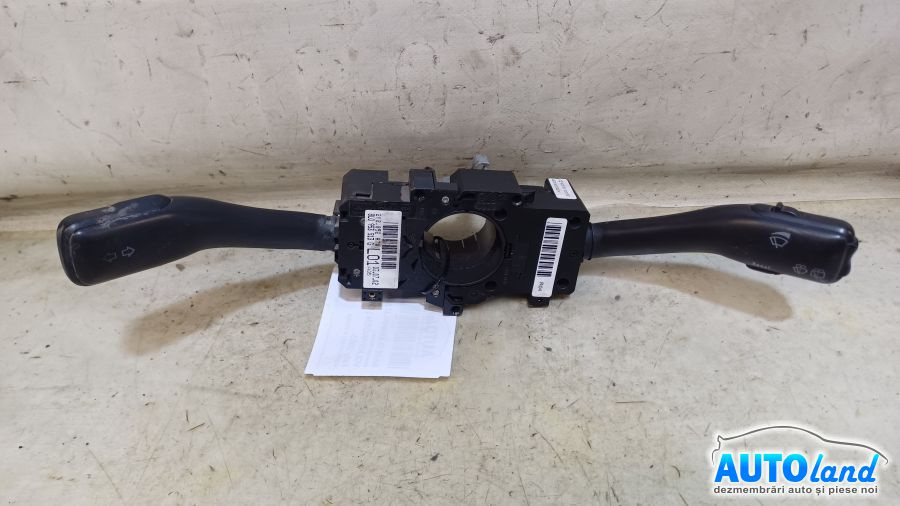 Maneta Semnalizare Ansamblu Manete Volkswagen GOLF V 1K1 2003