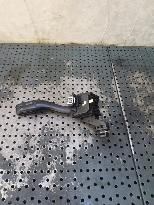 Maneta semnalizare audi a3 8p 8p0953513a
