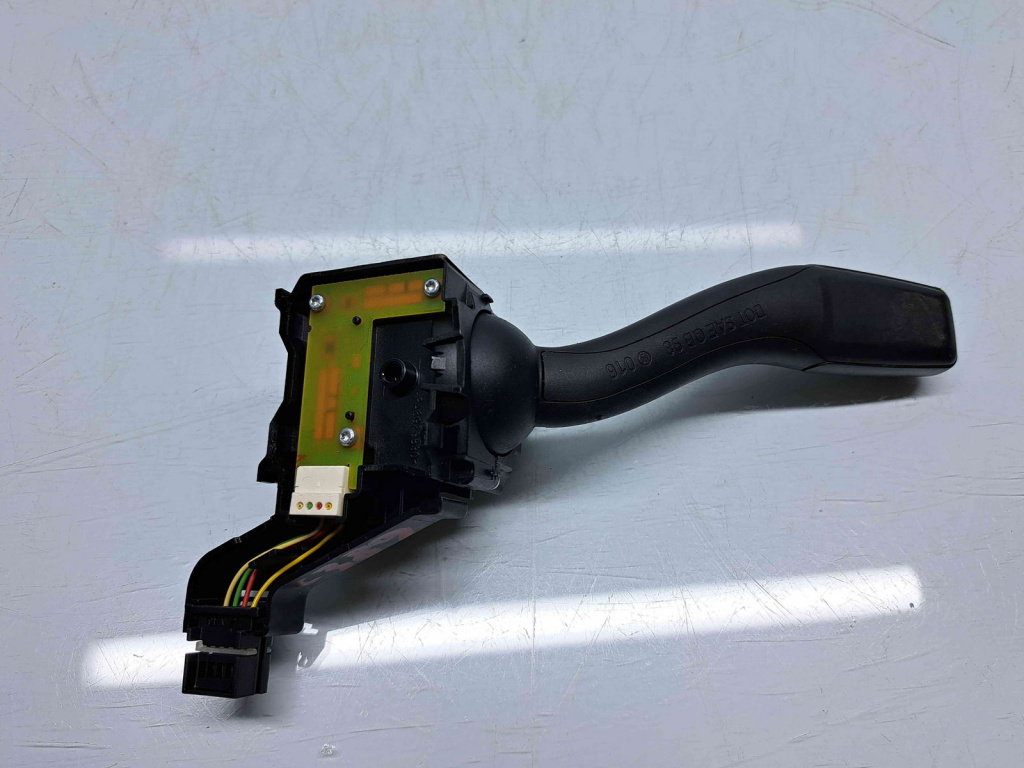 Maneta semnalizare Audi A3 (8P1) [Fabr 2003-2012] 8P0953513E