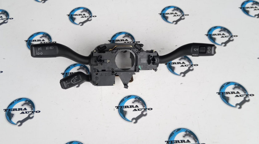 Maneta semnalizare Audi A4 B6 1.9 TDI 96 KW 131 CP cod motor AVF