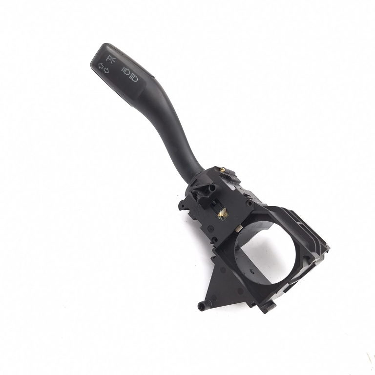 Maneta Semnalizare Audi A4 B6 (8E) 2000 - 2004 Motorina 8E0953513A, KL001104401, 546400