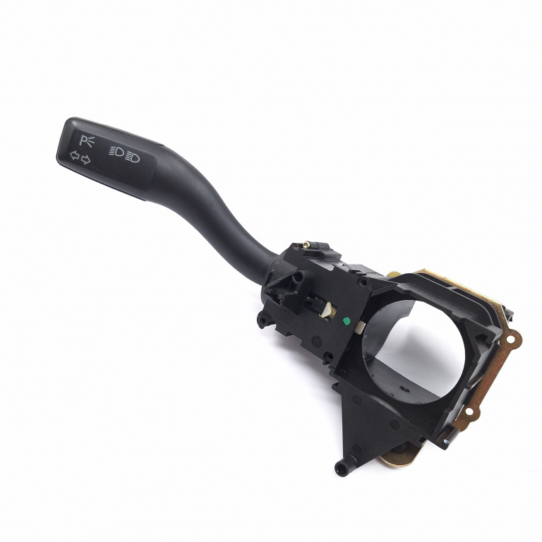 Maneta Semnalizare Audi A4 B7 (8E) 2004-2008 3.0 Tdi Quattro Bkn Motorina 4E0953513A, 4E0-953-513-A, Czk0301104601, 12110406, Dotsaeqb01