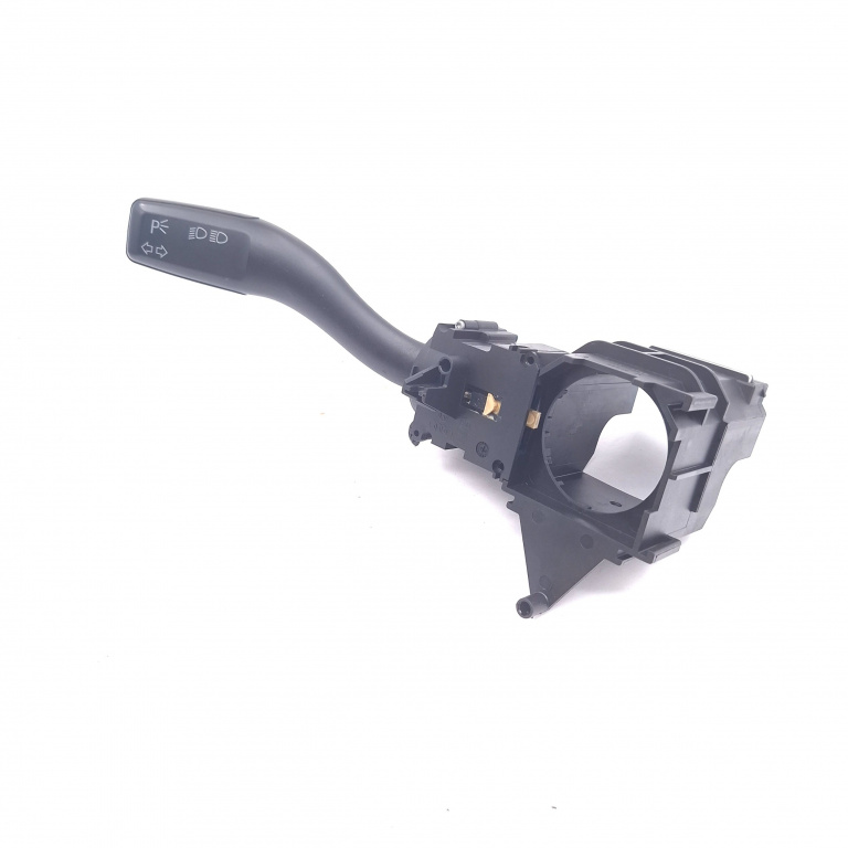 Maneta Semnalizare Audi Q7 (4L) 2006-2015 3.0 Tdi Bug Motorina 4E0953513A, 4E0 953 513 A, 4E0953513, Czk0301104601, Cz K03 01 1046 01