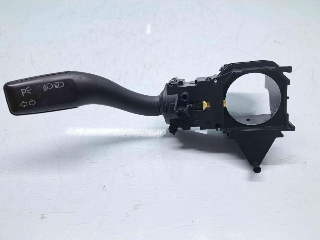 Maneta semnalizare Audi Q7 (4LB) [Fabr 2006-2014] 4E0953513E