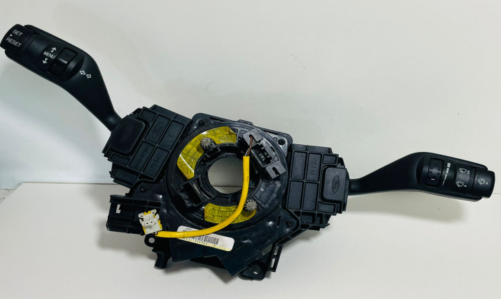 Maneta Semnalizare / Bloc lumini 4M5T-14A664-AB / 4M5T14A664AB Ford Focus 2 [2004 - 2008]