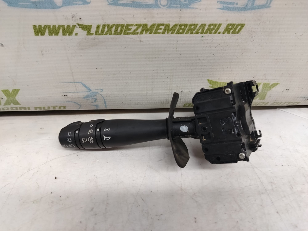 Maneta semnalizare bloc lumini 901057668 Dacia Duster [2010 - 2013]
