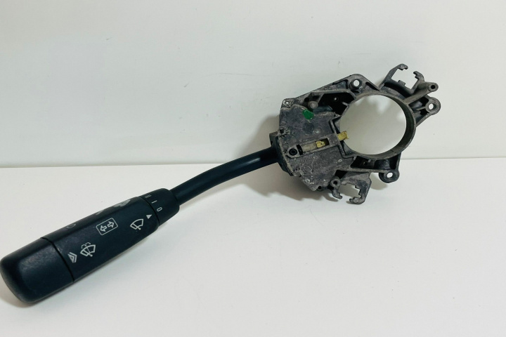 Maneta semnalizare Bloc Lumini A2105450110 Mercedes-Benz E-Class W210 [1995 - 1999]