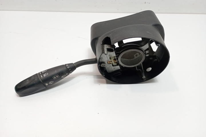 Maneta semnalizare Bloc lumini A9065450310 Mercedes-Benz Sprinter 2 906 [2006 - 2013]