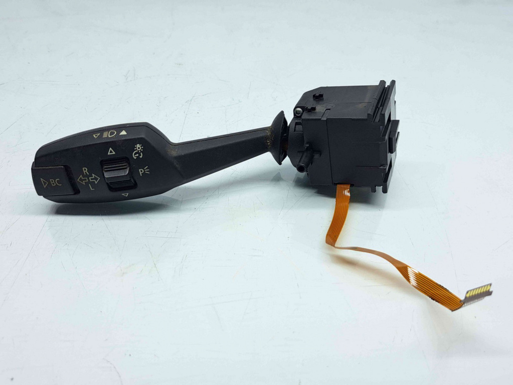 Maneta semnalizare Bmw 1 (E81, E87) [Fabr 2004-2010] 01108100