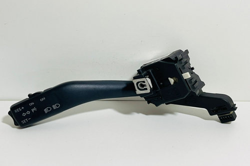 Maneta Semnalizare Cod 1K0 953 513 A 1K0 953 513 A / 1K0953513A Volkswagen VW Touran [2003 - 2006]