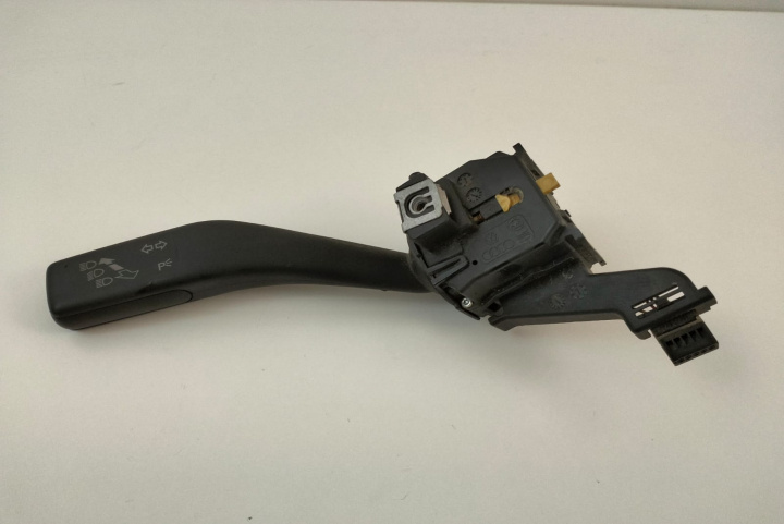Maneta Semnalizare cod 1k0953513e 1k0953513e Volkswagen VW Golf 5 [2003 - 2009]