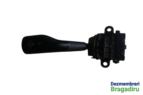 Maneta semnalizare Cod: 8363662K 8363662K BMW Seria 3 E46 [1997 - 2003] Touring wagon 318i MT (118 h...