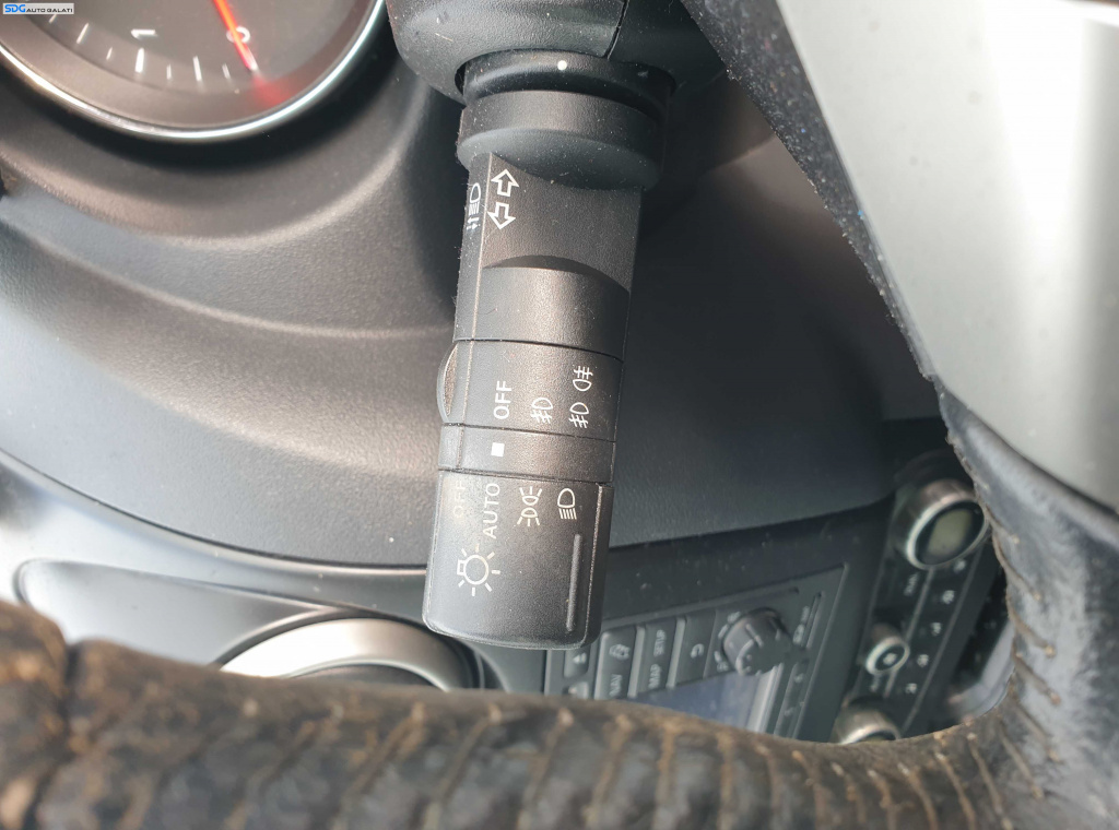 Maneta Semnalizare cu Bloc Lumini cu Functia Auto Nissan Qashqai J10 2007 - 2013 [K2240]