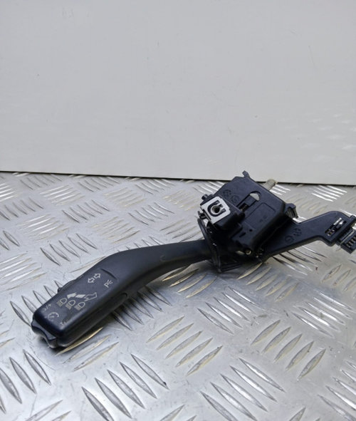 Maneta semnalizare cu tempomat 1k0953513f Volkswagen VW Golf 5 [2003 - 2009]