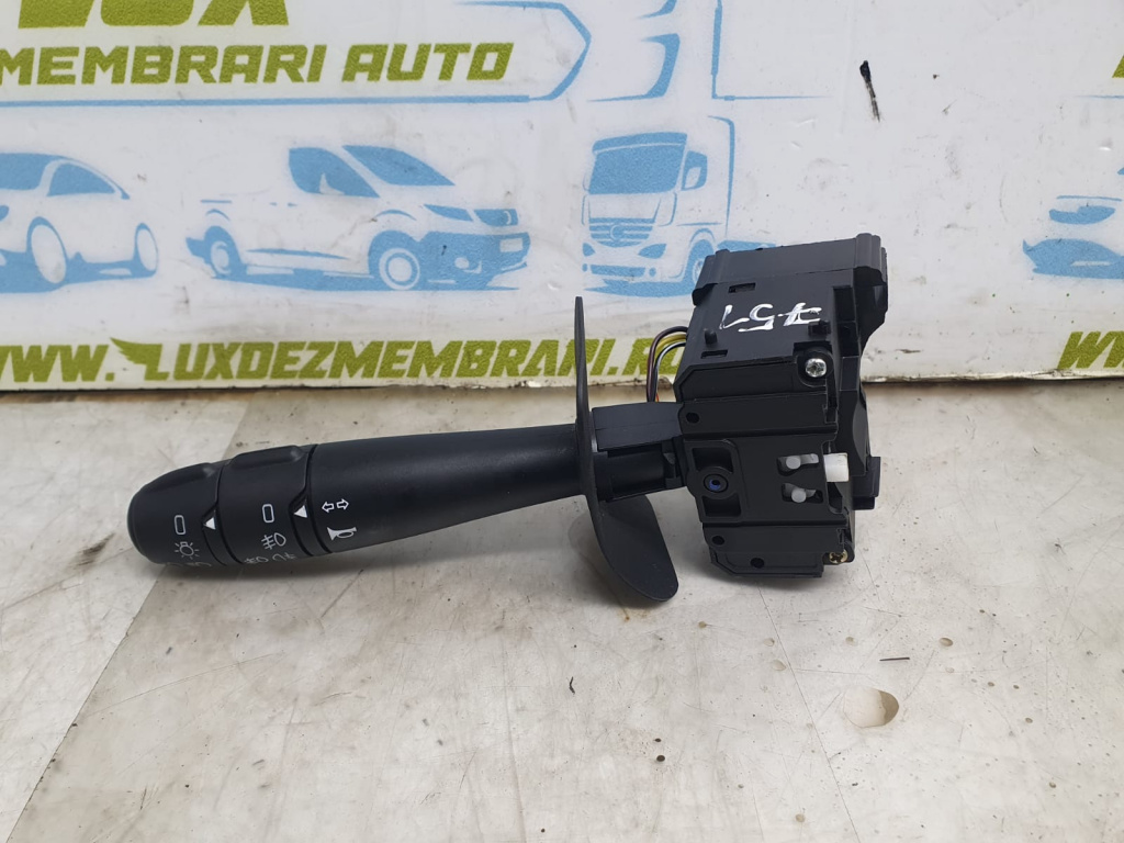 Maneta semnalizare Dacia Duster [2010 - 2013] 1.5 dci K9K896