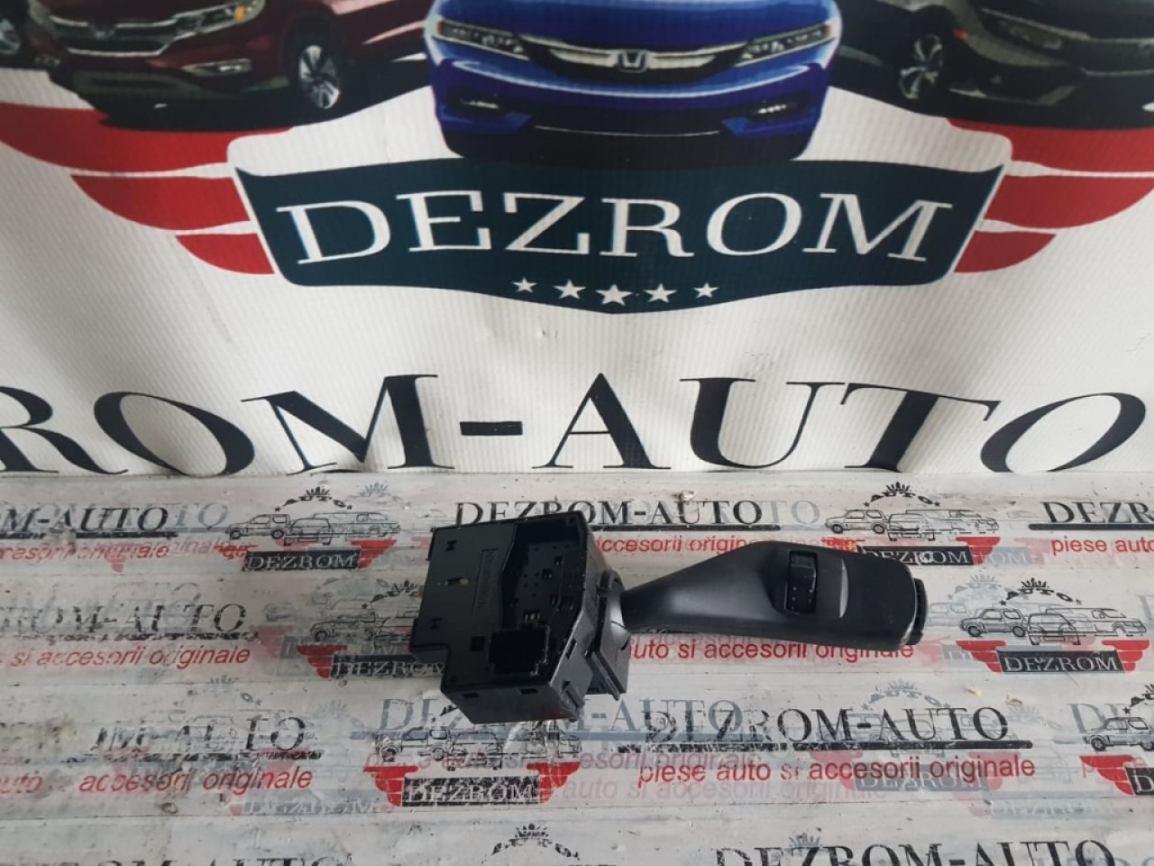 Maneta semnalizare Ford Focus C-max 4m5t-13335-bd