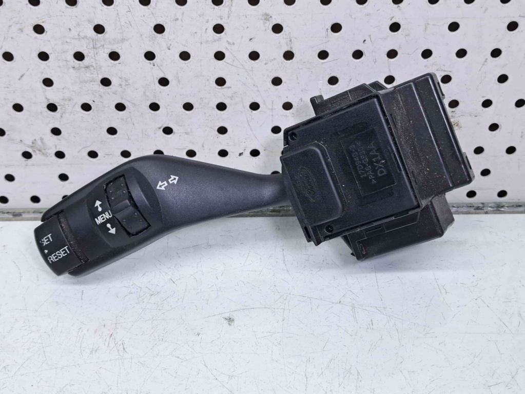 Maneta semnalizare Ford Kuga I [Fabr 2008-2012] 17D940