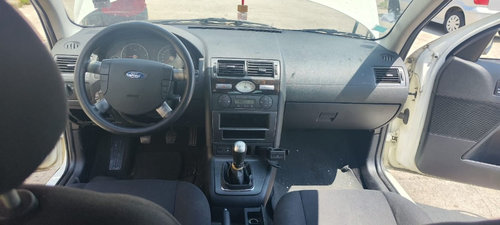 Maneta semnalizare Ford Mondeo 2.0 TDCI MK 3 85 Kw / 115Cp transmisie manuala , an de fabricatie 200...