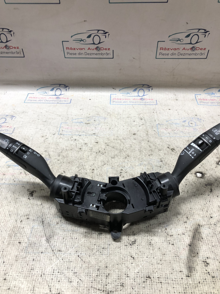 Maneta semnalizare Hyundai Santa Fe 2.2 Motorina 2016, 934202W660 / 934102W630