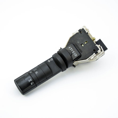 Maneta Semnalizare Infiniti S50 (FX35, FX45) 2003 - 2008 Benzina 4712SD, NILES14425