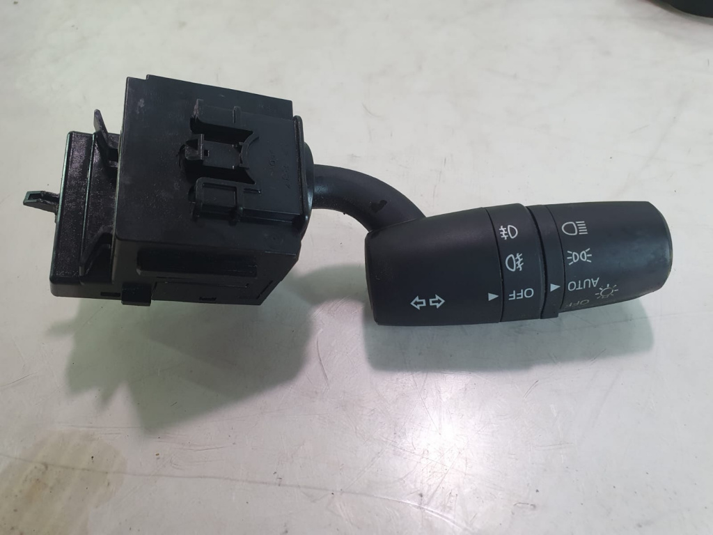 Maneta semnalizare kd5117f887 Mazda 3 BM [2013 - 2016] 2.0 benzina