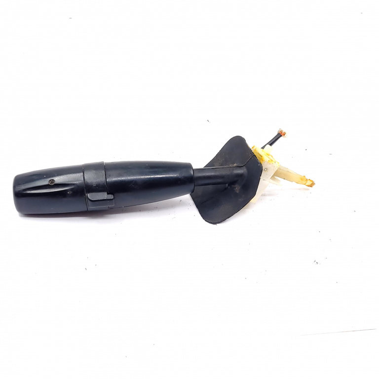 Maneta Semnalizare Kia CARENS 1 (FC) 1999 - 2002 452310