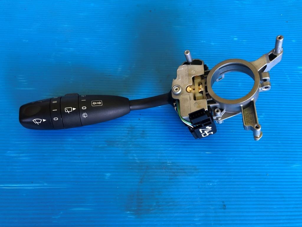 Maneta semnalizare Mercedes B Class w245 2005