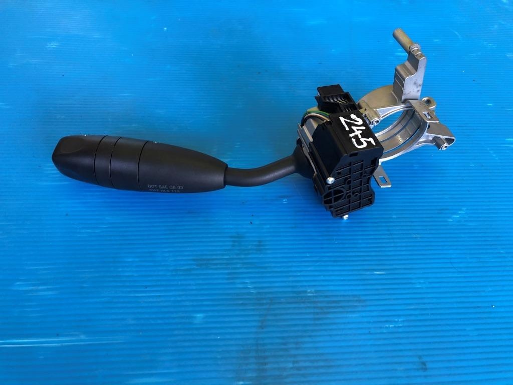 Maneta semnalizare Mercedes B Class w245 2008