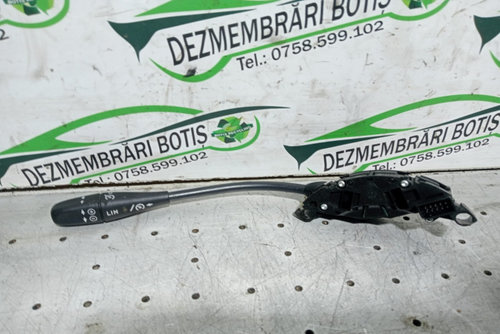 Maneta semnalizare Mercedes-Benz C-Class W203/S203/CL203 [2000 - 2004] Sedan 4-usi C220 CDI MT (143 ...