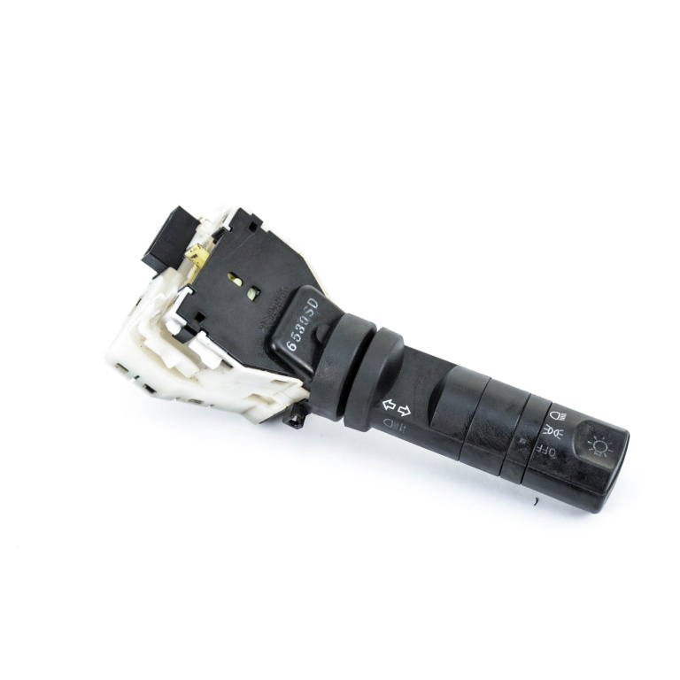 Maneta Semnalizare Nissan MURANO 1 (Z50) 2004 - 2008 Benzina 25540CB61B