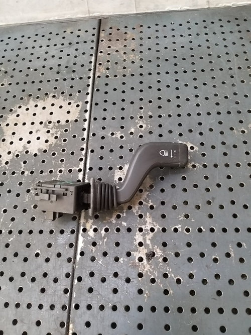 Maneta semnalizare opel corsa c x01 09185413