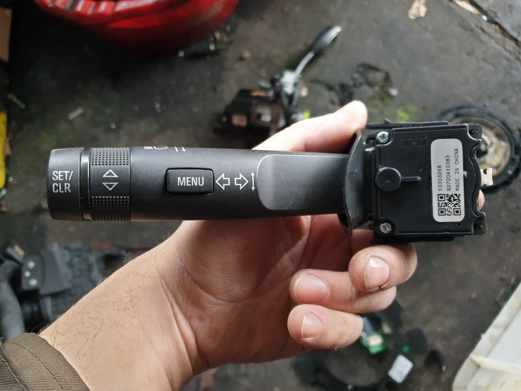 Maneta Semnalizare Opel INSIGNIA Astra J Zafira 13303268