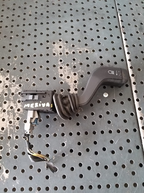 Maneta semnalizare opel meriva a x03 09185413