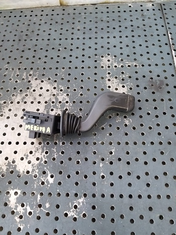 Maneta semnalizare opel meriva a x03 09185413