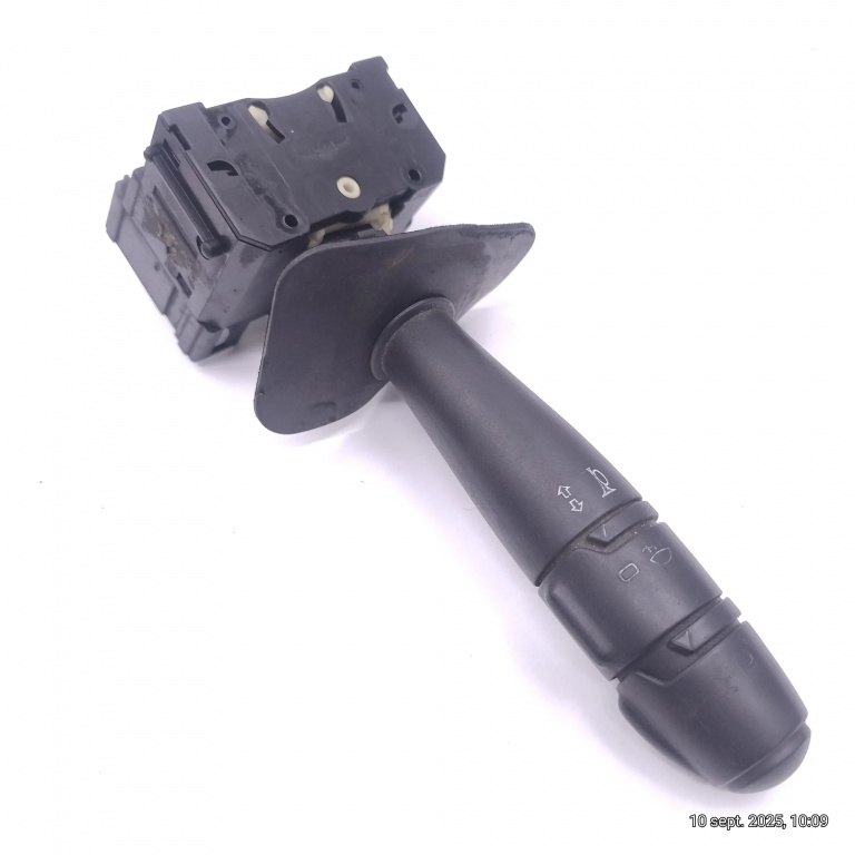 Maneta Semnalizare Renault Clio 2 / Symbol 1 1998-2008