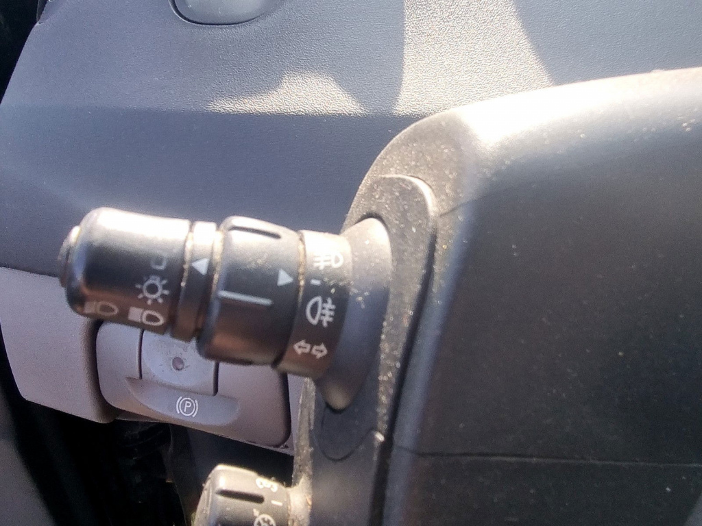 Maneta semnalizare Renault Grand Scenic 2 [Fabr 2003-2008] 1.9 CDI F9Q803 96KW / 130CP