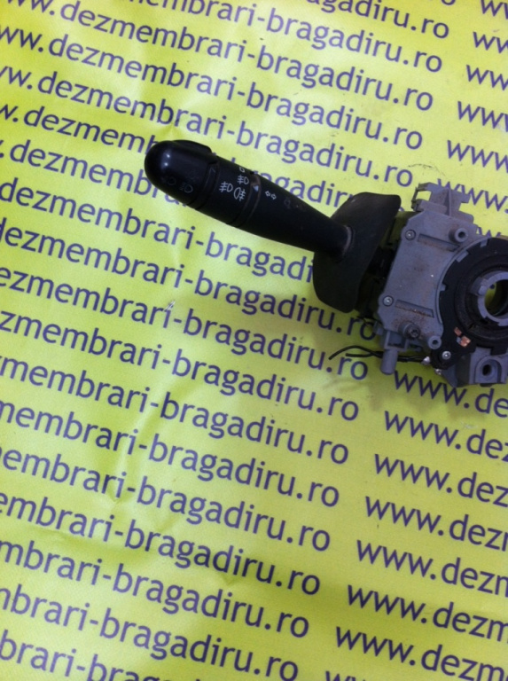 Maneta semnalizare Renault Scenic [facelift] [1999 - 2003] RX4 minivan 5-usi 2.0 16v MT 4WD (139 hp) I (JA0/1_) RX4