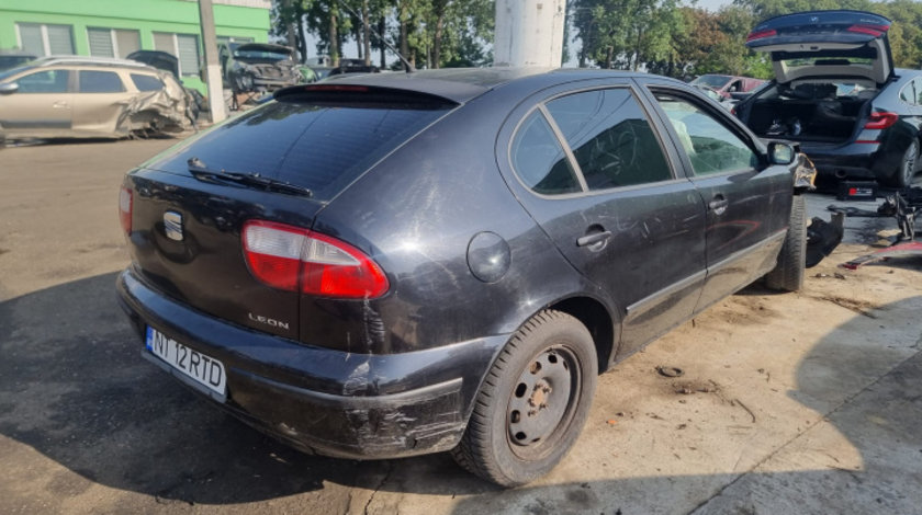 Maneta semnalizare Seat Leon 2002 HatchBack 1.6 azd