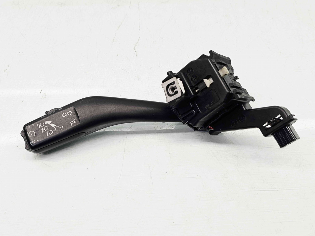 Maneta semnalizare Skoda Octavia 2 (1Z3) [Fabr 2004-2013] 1K0953513G