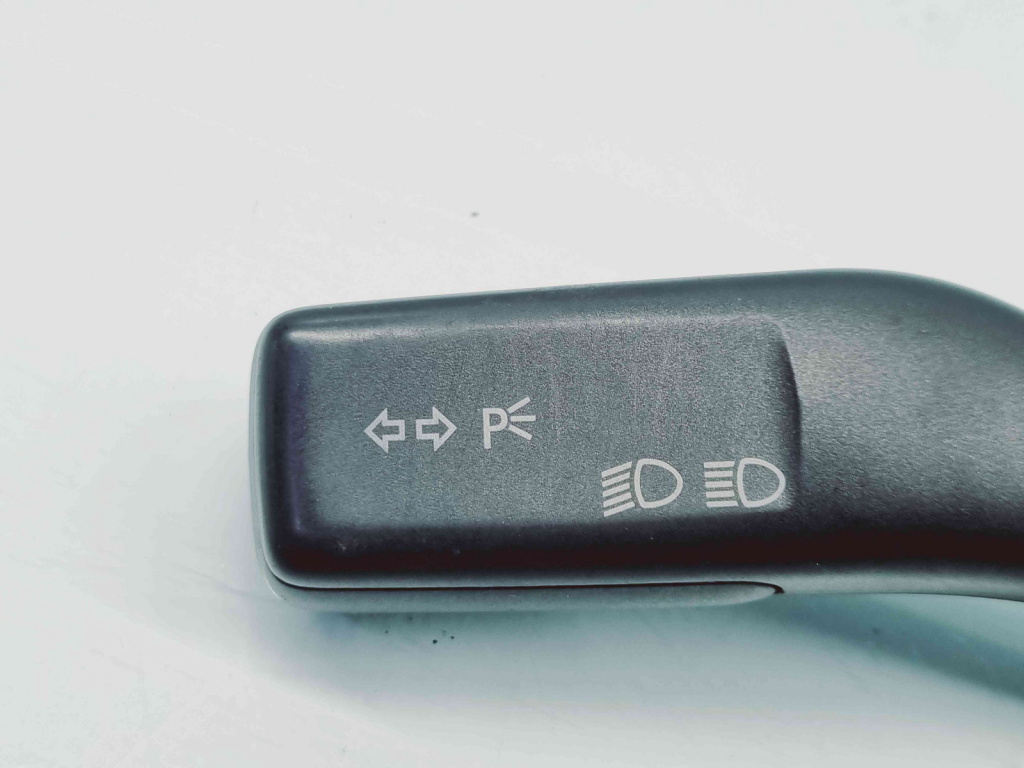 Maneta semnalizare Skoda Octavia 2 (1Z3) [Fabr 2004-2013] 1K0953513