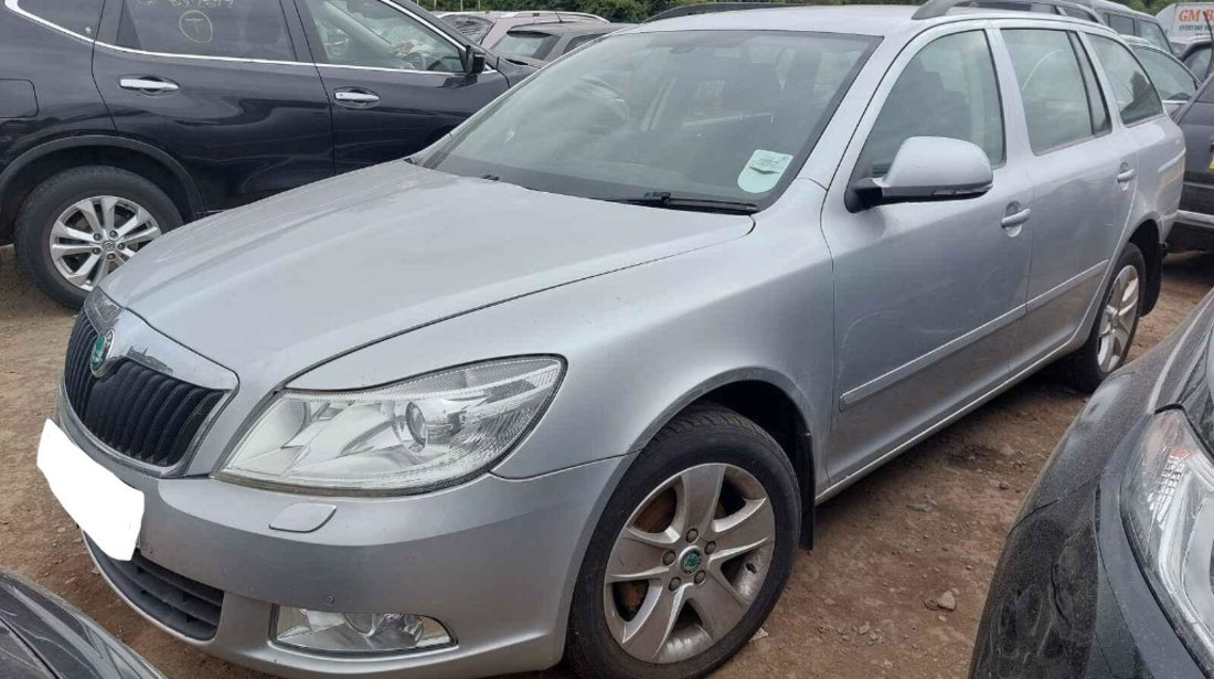 Maneta semnalizare Skoda Octavia 2 2012 BREAK 2.0 TDI CFHC