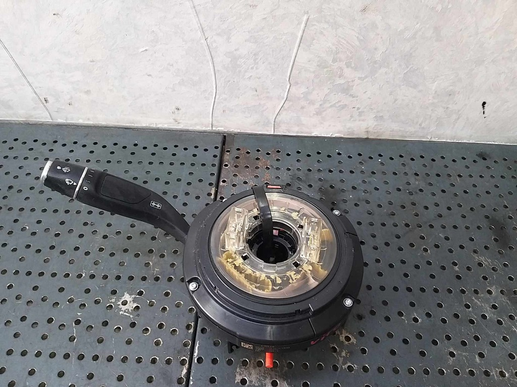Maneta semnalizare stergator parbriz spirala volan mercedes vito w447 415468