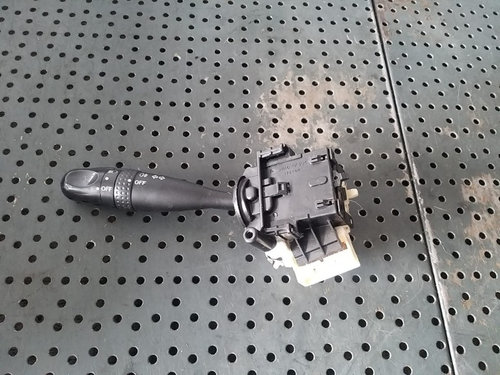 Maneta semnalizare suzuki swift 3 173744