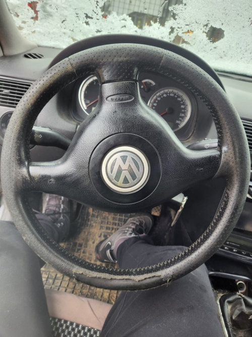 Maneta semnalizare Volkswagen Golf 4 1.9 TDI ASZ combi an 2004