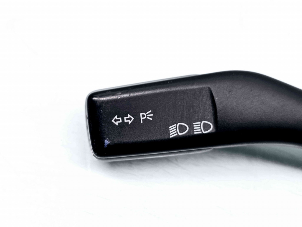 Maneta semnalizare Volkswagen Golf 5 Plus (5M1) [Fabr 2005-2008] 1K0953513