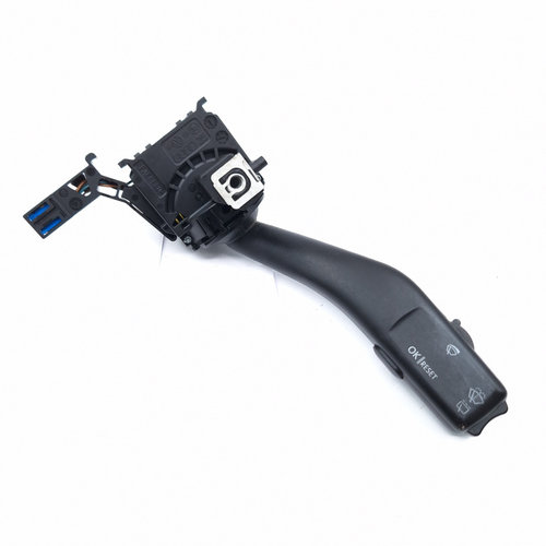 Maneta Semnalizare Vw Golf 5 2003-2009 1.9 Tdi Bru Motorina 696400