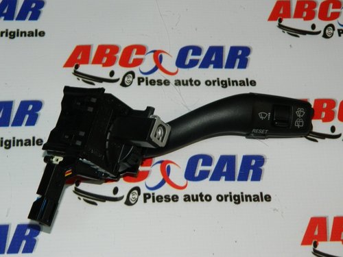 Maneta stergatoare Audi TT 8J cod: 8P0953519A model 2010