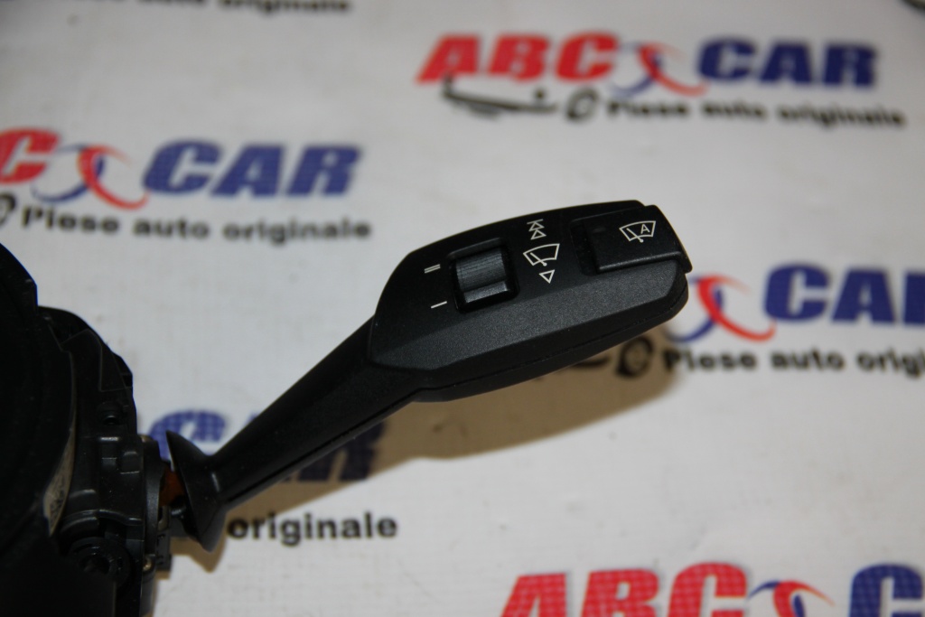 Maneta stergatoare BMW Seria 3 E90 / E91 cod: 01208110 model 2007