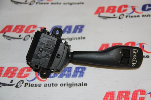 Maneta stergatoare BMW X3 E83 cod: 363669M model 2007