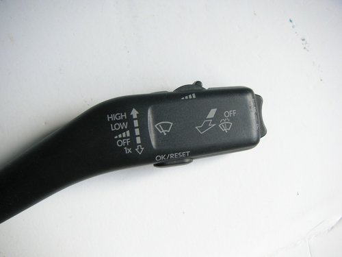 Maneta stergatoare VW Jetta 3 (2005-2010), Eos (2006-2012), Skoda Superb, Octavia cod 1K0953519L